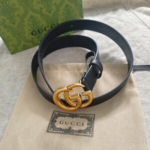 Gucci Women’s Leather Belt Sz 90
